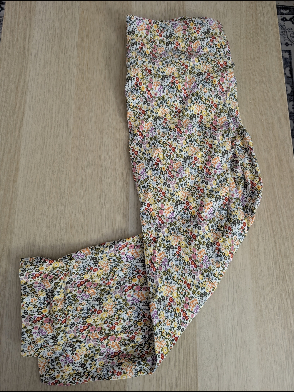 Jules & Leopold Floral Cropped Pants in White, Yellow, Pink, Green